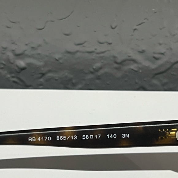 Ray-Ban sunglasses Matte Havana RB4170. Brand New ! - Picture 4 of 5